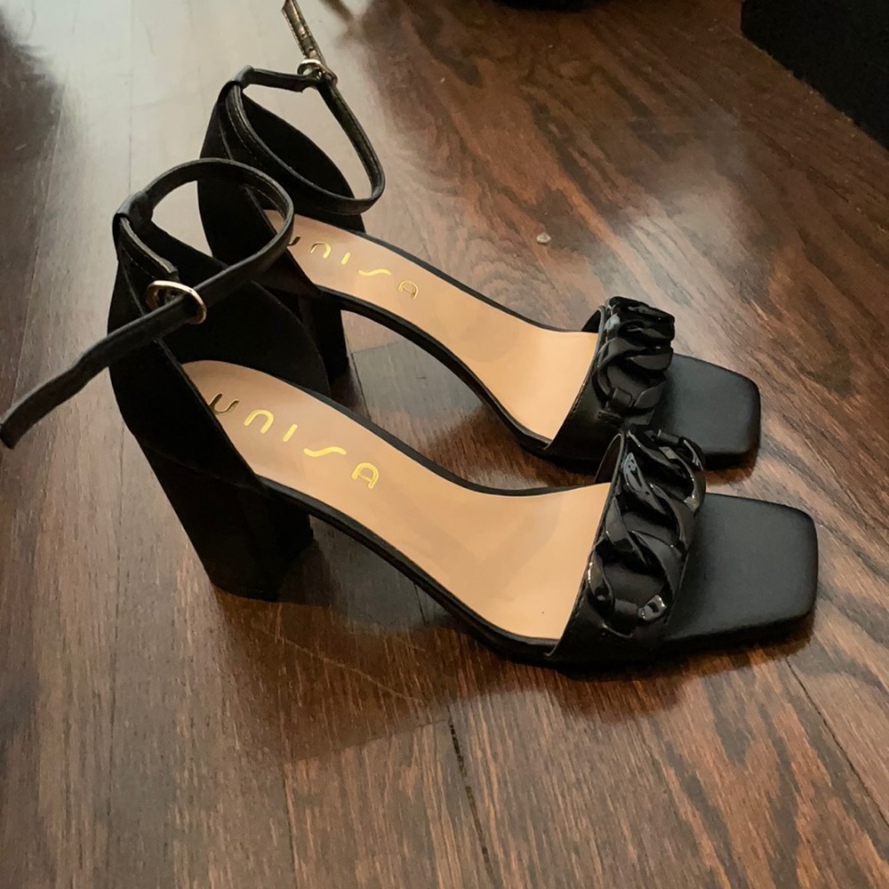 Women’s heels